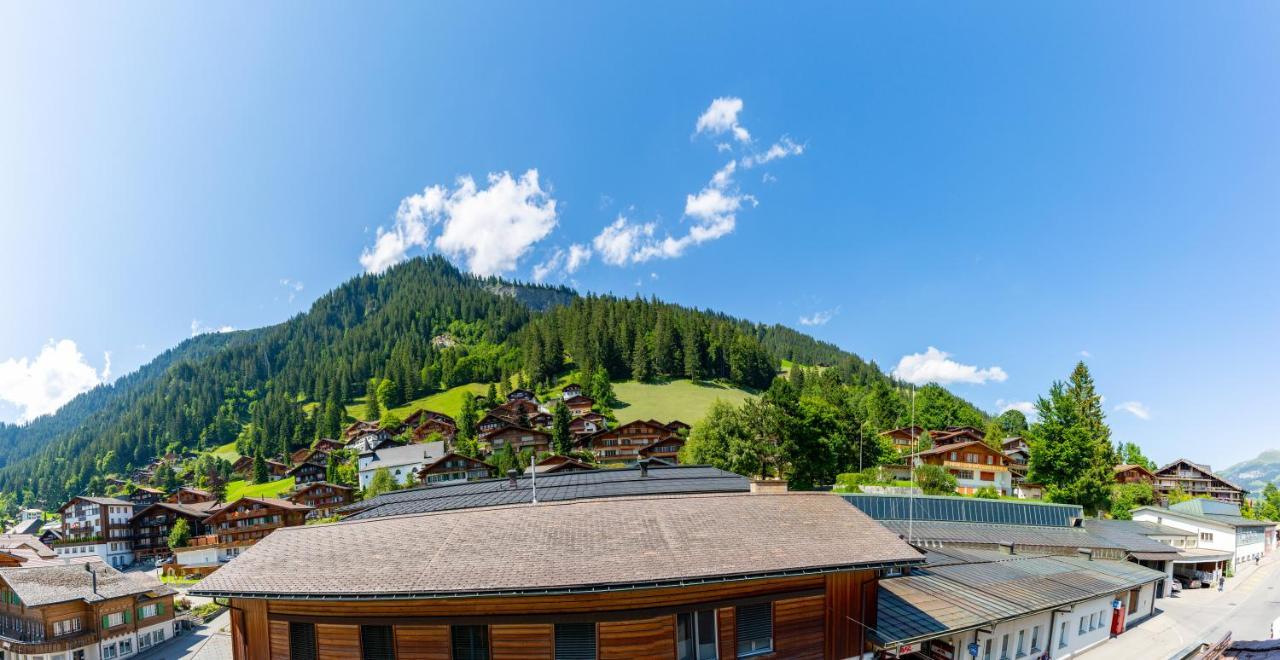 Hotel Viktoria Eden อาเดลโบเดิน ภายนอก รูปภาพ